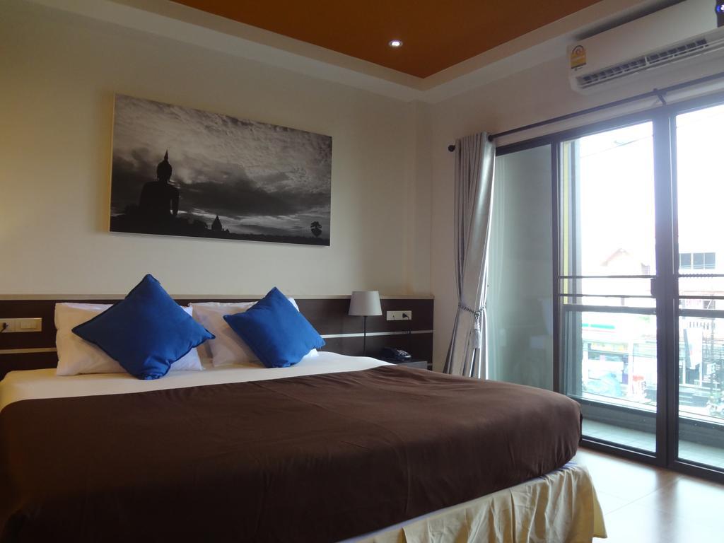 Sleep Tight Hotel Jomtien Beach Esterno foto