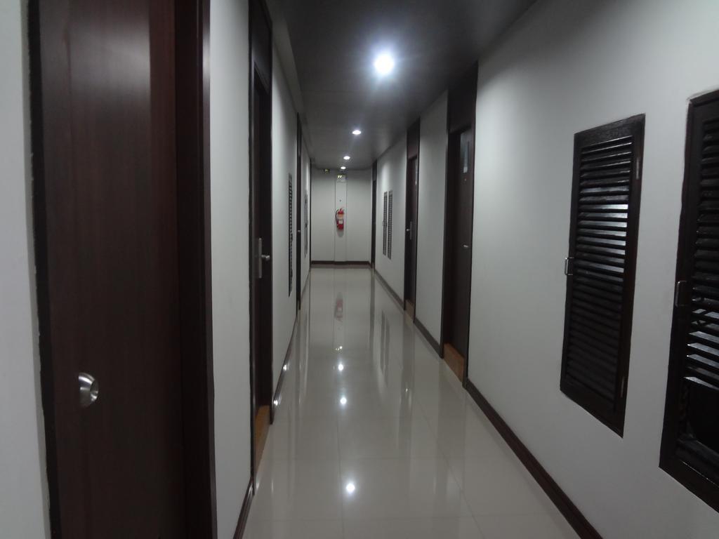 Sleep Tight Hotel Jomtien Beach Esterno foto