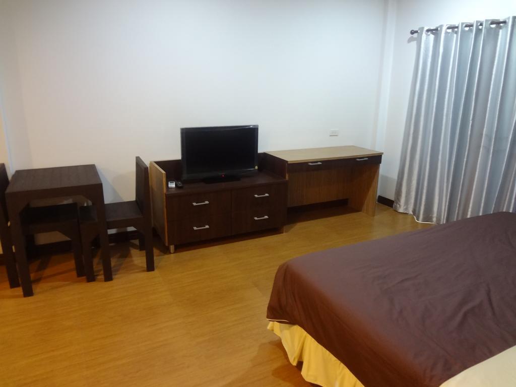 Sleep Tight Hotel Jomtien Beach Esterno foto